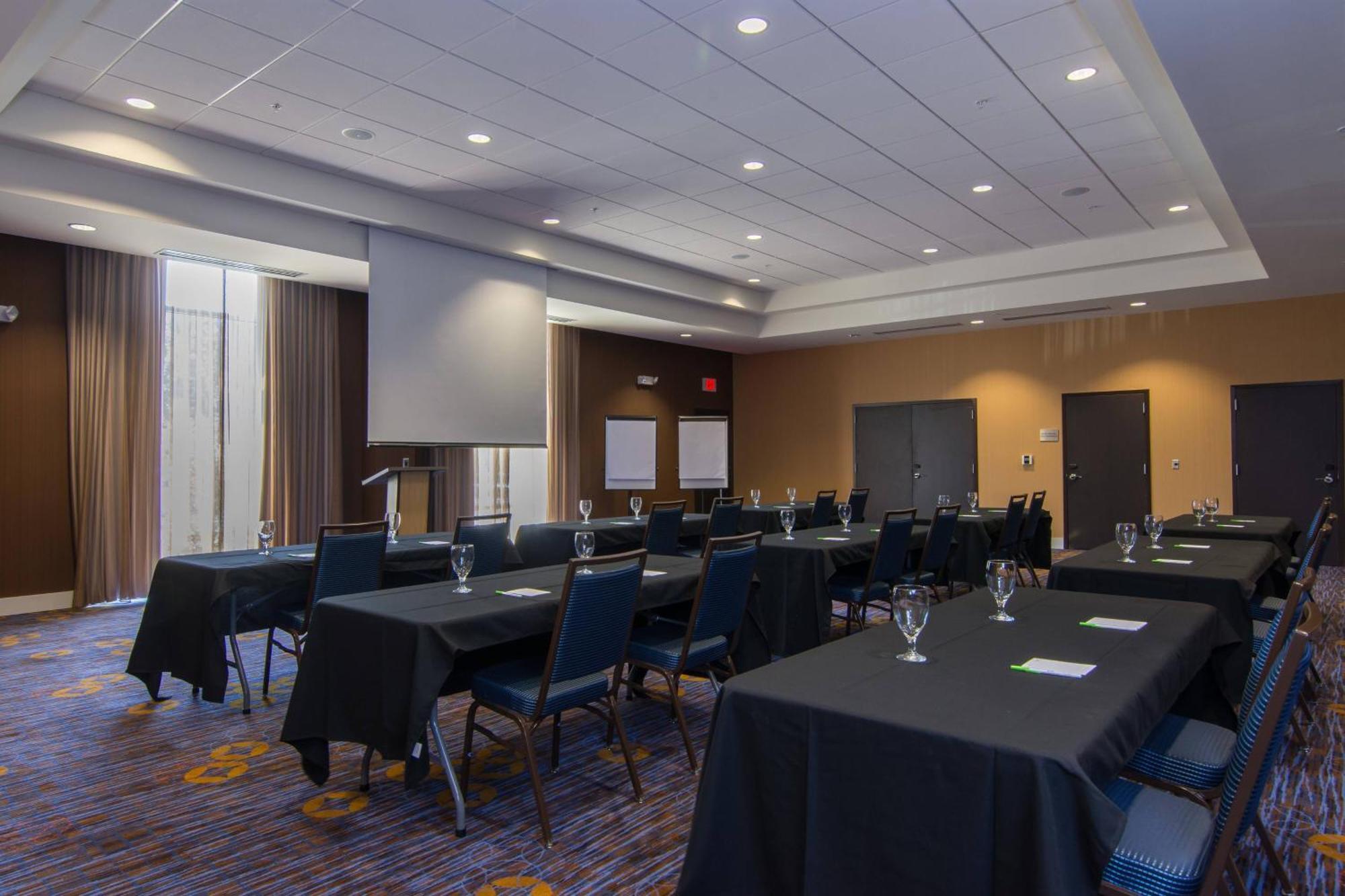 Courtyard By Marriott Raleigh-Durham Airport/Brier Creek Hotel Eksteriør billede