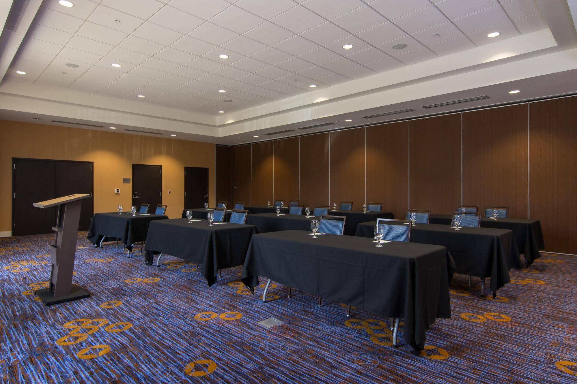 Courtyard By Marriott Raleigh-Durham Airport/Brier Creek Hotel Eksteriør billede